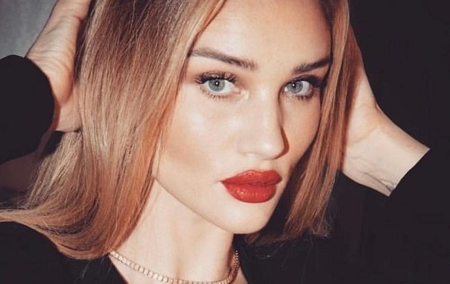 Любовь всей жизни: Роузи Хантингтон-Уайтли растрогала редким фото с сыном