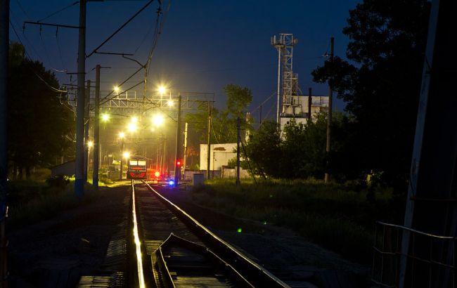 На железной дороге в Москве произошла авария, пострадали 20 человек