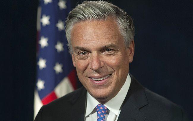 Посольство США в России возобновляет выдачу виз в регионах РФ