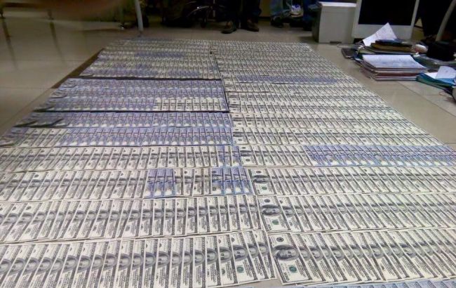 Спецоперація ГПУ: крім прокурорів затриманий цивільний