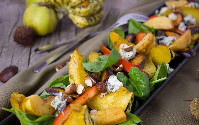 Салат с тыквой и киноа: сытно, вкусно и полезно