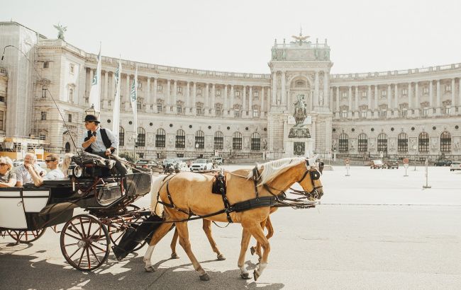 До 280 євро. Туристичні країни, де треба платити за в&rsquo;їзд: повний список