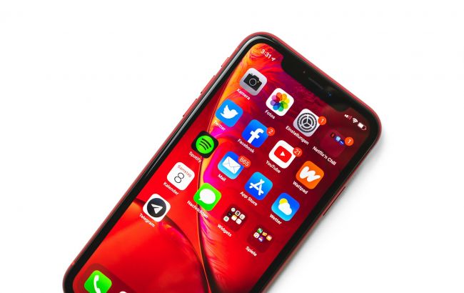 Яка користь функції True Tone на iPhone та як її включити