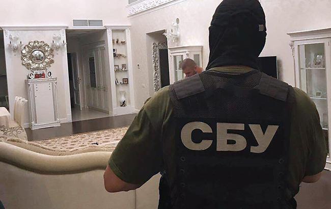 СБУ и Генпрокуратура проводят обыски в офисе "Укрзализныци"