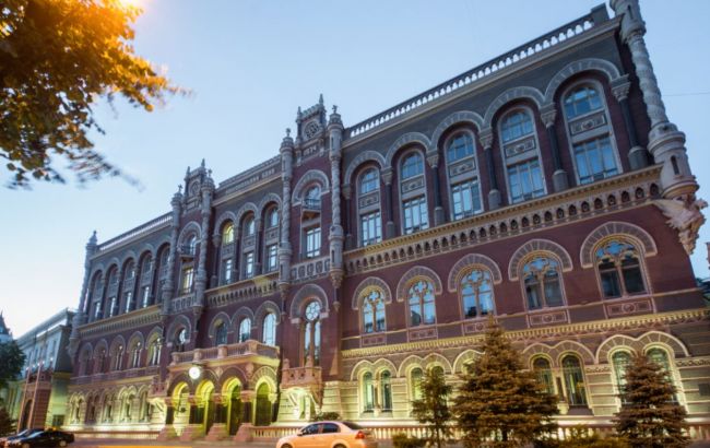 Нацбанк признал деловую репутацию Порошенко небезупречной: в чем причина