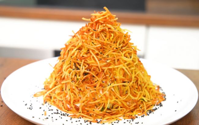 Салат "Мурашник" до новорічного столу: справжня дивина з простих інгредієнтів