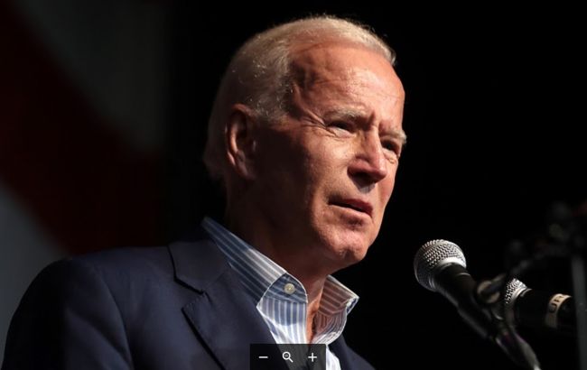 New York Times опубликовала первую страницу завтрашнего номера: "Байден обошел Трампа"