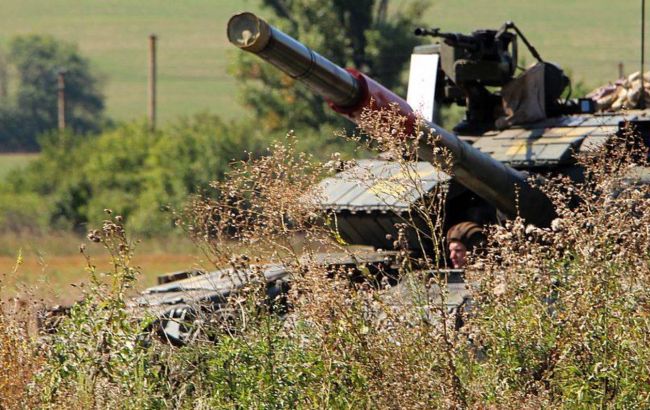 Боевики девять раз открывали огонь по украинским позициям на Донбассе