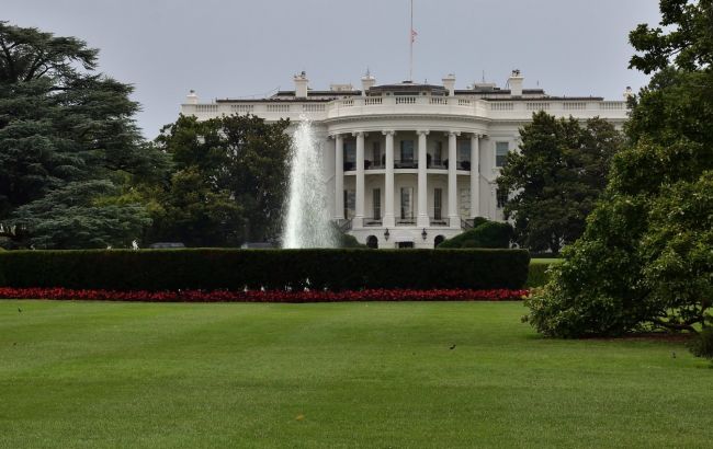 CNN: Белый дом превратился в место изоляции после возвращения Трампа из больницы