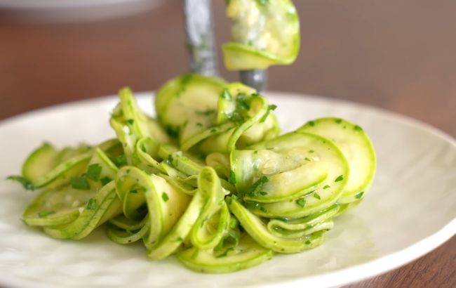 Цей швидкий рецепт кабачків - просто "підпал". Рідні будуть просити добавки