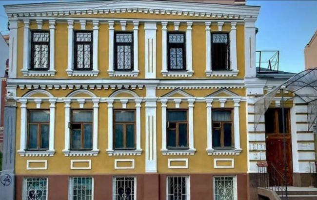 У КМДА пояснили, хто міг видати дозвіл на знесення садиби Зеленських