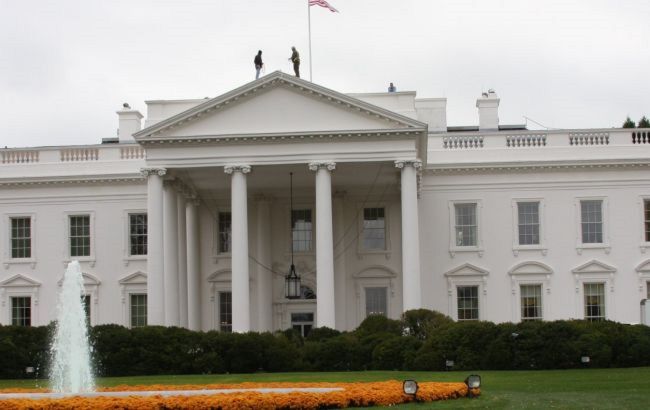 США внесли в "черный список" более 30 иностранных компаний, в том числе из Китая и России