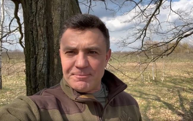 "Ми йдемо за вами!" Тищенко заявив про замах на життя і показав підпалене авто