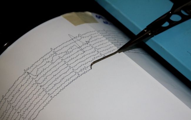 В Иране мощное землетрясение повредило исторические достопримечательности