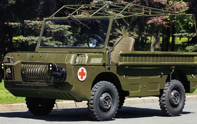 Літаючі та з величезними колесами: ТОП-5 дивовижних армійських машин