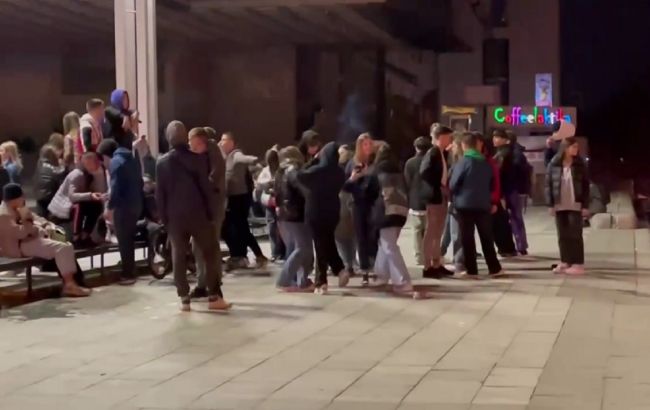 В Харькове устроили массовую вечеринку с танцами в разгар карантина (видео)