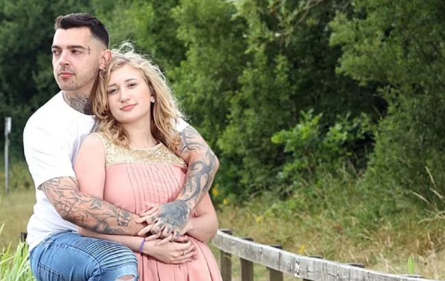 "Поводився наче з собакою": українка розповіла про сварку з британцем, який пішов від дружини з дітьми