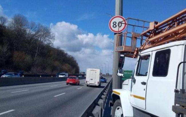 В Киеве на 7 участках дорог увеличили скорость движения до 80 км/ч