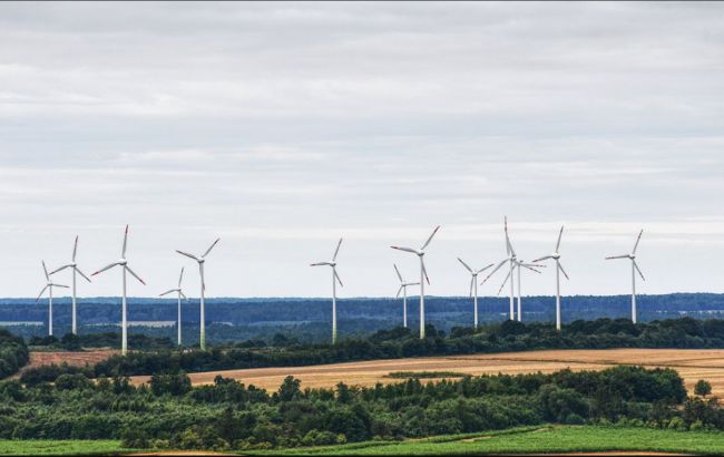 "Укренерго" хоче погасити більшість боргів за зелену енергетику до кінця 2025 року, - Брехт