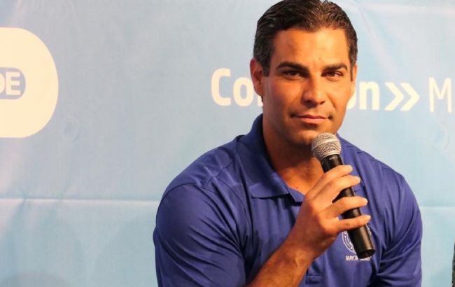 &nbsp;Мер Майамі пояснив свої слова про авіаудари по Кубі