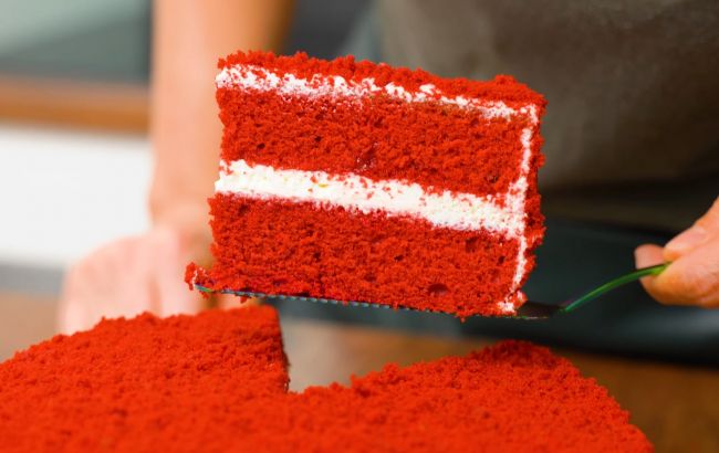 Королевский торт "Красный бархат": самый простой рецепт роскошного десерта