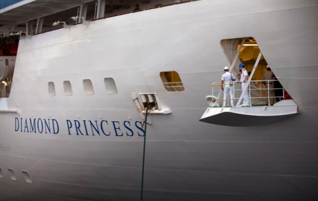 Украинцы с лайнера Diamond Princess прилетели в "Борисполь"