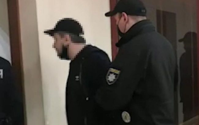 Печерский суд арестовал имущество родственников "вора в законе" "Умки"