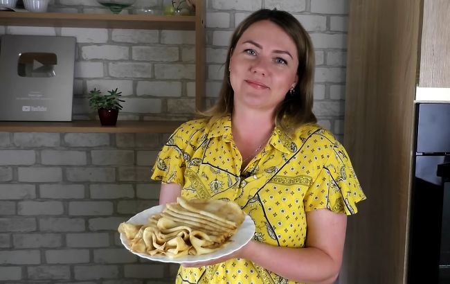 Готовим блинчики на кипятке для любой начинки: вы влюбитесь в этот рецепт