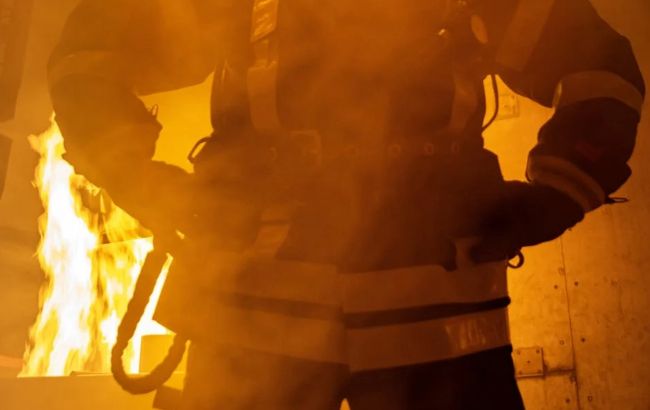 На заводе в Индонезии произошел мощный взрыв: пострадали 20 человек