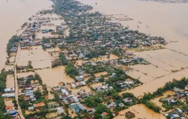 Во Вьетнаме из-за тайфуна эвакуируют более миллиона человек