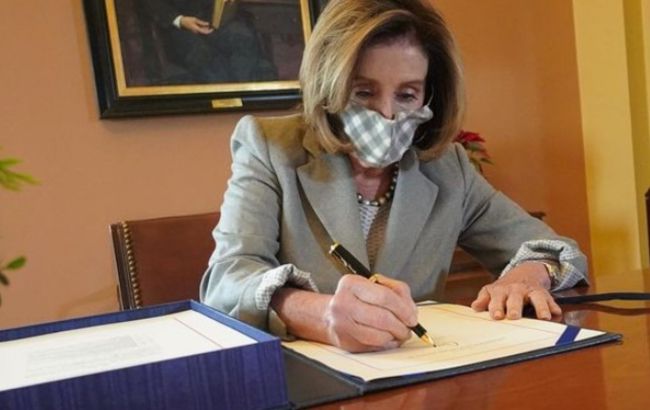 Нэнси Пелоси в четвертый раз стала спикером палаты представителей США