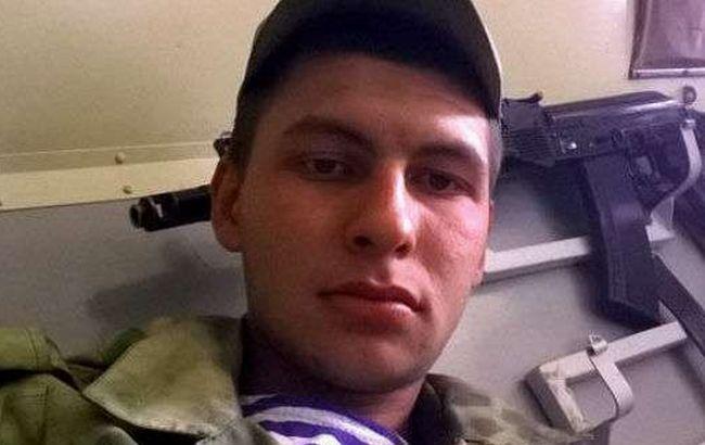 Солдат РФ "засветил" свою бригаду на границе с Украиной, опубликовав селфи