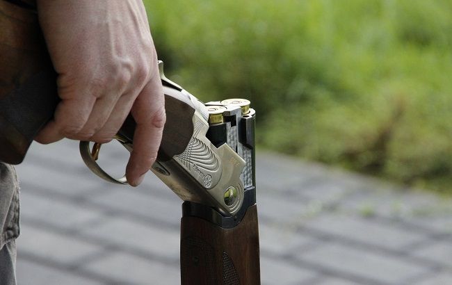 Під Житомиром 6-річна дівчинка вистрілила з рушниці в подружку