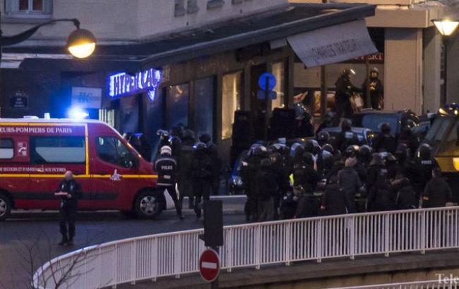 Франция начала массовую бомбежку террористов в Сирии