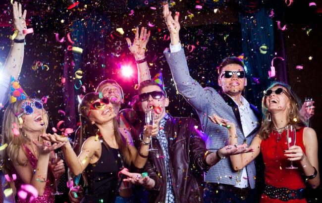 Подарунки на Новий рік: чим здивувати друзів?