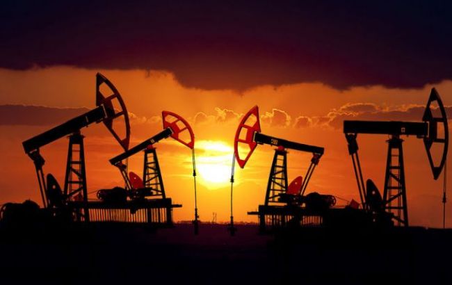 Цена нефти Brent превысила отметку в 50 долларов за баррель