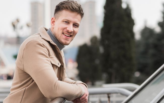 Як зрозуміти, що ви зустрічаєтеся з нарцисом: експерт назвала 8 червоних прапорців