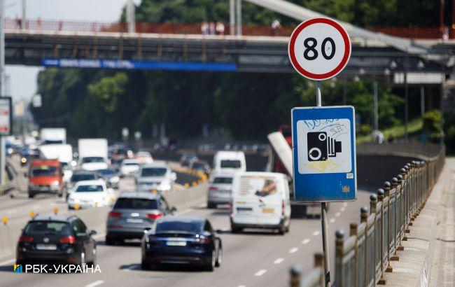 В Украине с 13 октября заработают еще 23 камеры автофиксации нарушений ПДД: список дорог