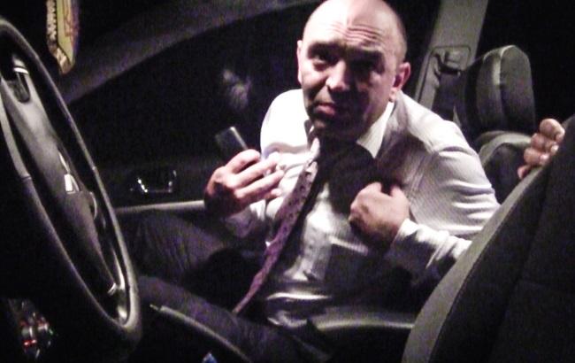 Глава Первомайской РГА грозит уволить остановившего его гаишника