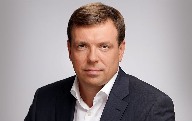 Луценко намерен просить Раду о снятии неприкосновенности с нардепа Скорика