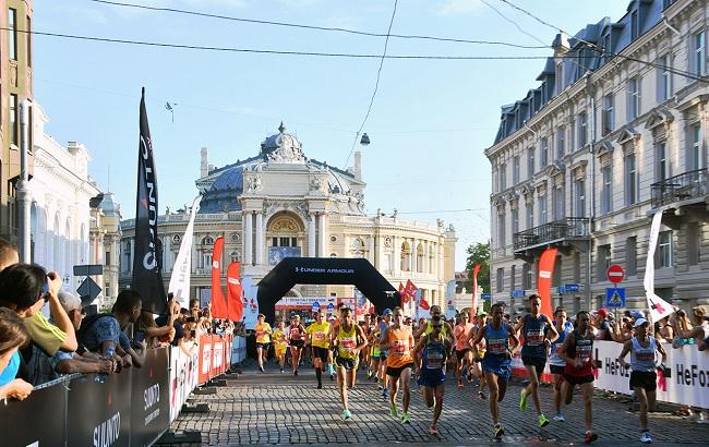 Новый рекорд трассы и триумф супружеской пары: в Одессе отгремел 3rd Odesa Half Marathon 2018