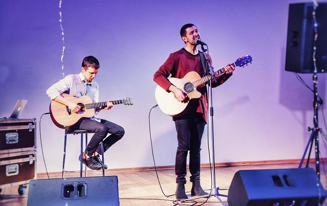 "Bahroma" та "Сальто назад" виступили на новорічній вечірці LeMonade