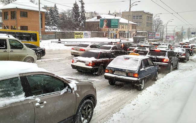 Пробки в Киеве достигли 6 баллов