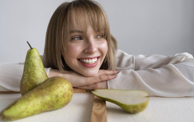 Солодкий секрет для довголіття? Кому варто їсти груші щодня, а кому варто бути обережним