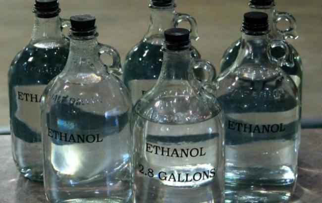 "Укрспирт" подписал первый контракт на экспорт технического спирта