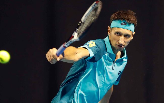 Стаховский будет бороться за путевку в финал теннисного турнира в Тайбэе