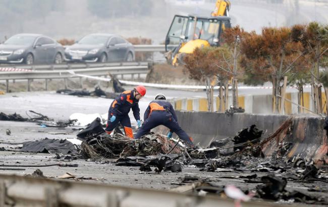 Крушение вертолета в Стамбуле: количество жертв возросло до семи человек