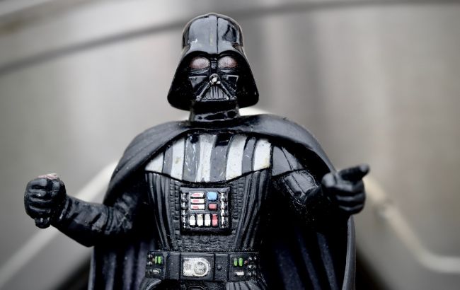 Кандидат в депутаты Дарт Вейдер: в сети показали его настоящее лицо (фото)