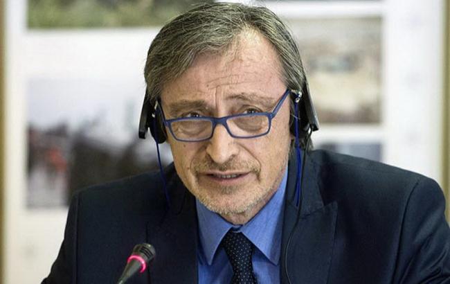 В Чехии дом главы Минобороны забросали "коктейлями Молотова"