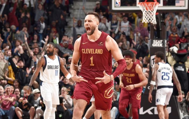 Триочковий баззер форварда приніс "Клівленду" драматичну перемогу вдома: момент дня в НБА